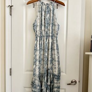 Vici (Fate brand) flowy Swiss dot maxi halter dress, new, lg